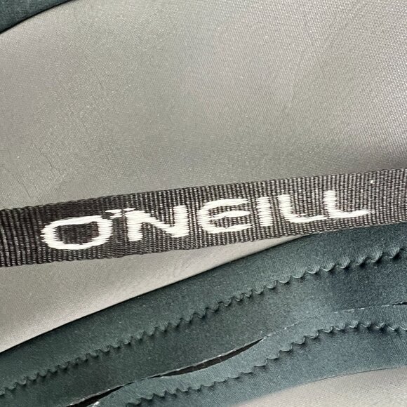 O'Neill Black & Red Spring Suit Size M - Picture 7 of 12